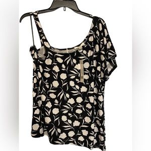 😍🤩NWT Cooper and Ella Women’s size XL blouse 💕